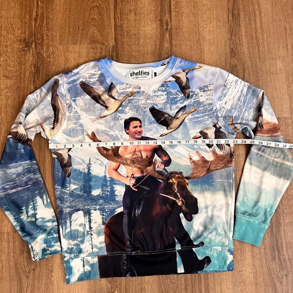 Shelfies Moosin' Trudeau Sweater Canadian Novelty Sweatshirt Sz L - Picture 6 of 9